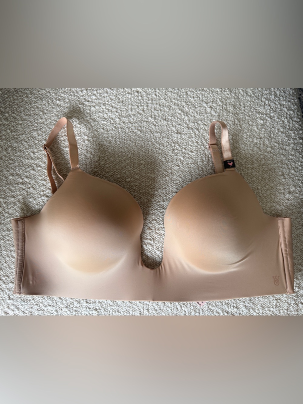 Victoria's Secret Beige Seamless Plunge Low Back Bra 36DD